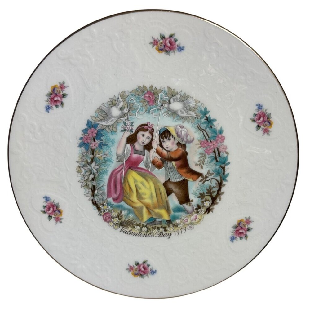 Royal Doulton My Valentine Plate Collectible Bone China Plate England VTG 1979